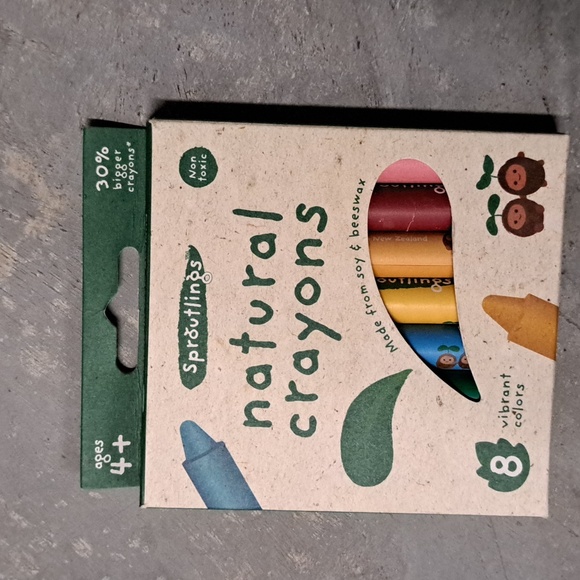 Sproutlings Natural Soy & Beeswax Crayons 8 Piece Count Multicolor Vibrant NEW - Picture 2 of 11
